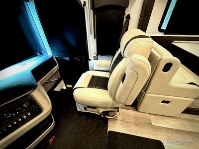2024 Holiday Rambler Nautica — photo 9 view