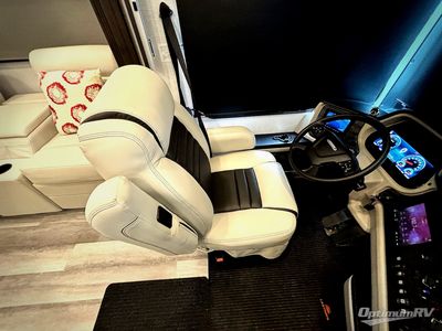 2024 Holiday Rambler Nautica — photo 7 view