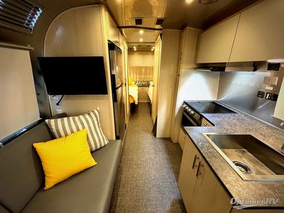 2023 Airstream Flying Cloud — detail view