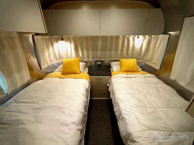 2023 Airstream Flying Cloud — photo 7 view