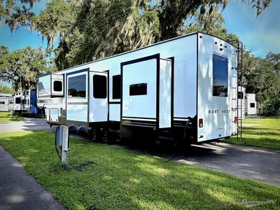 2027 East to West Ahara — rear three-quarter view