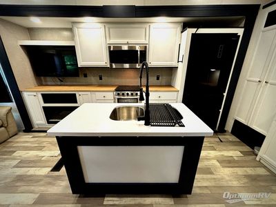 2023 Forest River Cedar Creek Experience — detail view