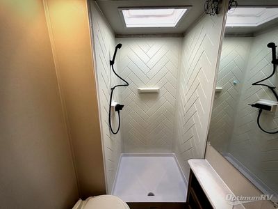 2024 Winnebago Access — photo 16 view