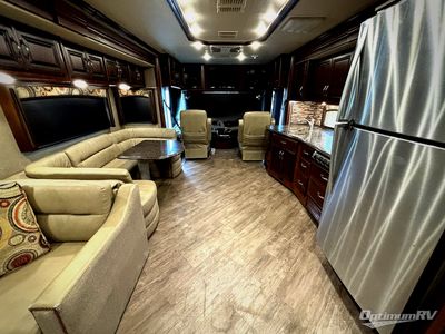 2017 Fleetwood Pace Arrow LXE — detail view