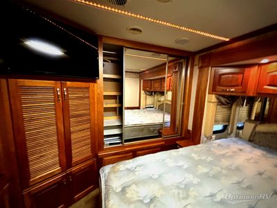 2004 Newmar Mountain Aire — photo 24 view