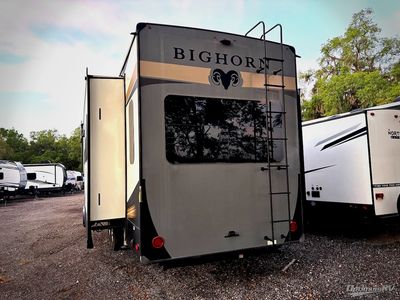 2022 Heartland Bighorn - Photo 3