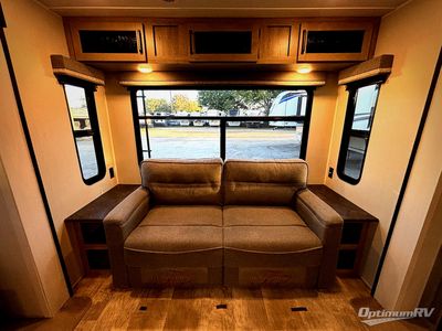 2024 Palomino Puma - Photo 12