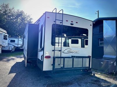 2018 Keystone Cougar — rear three-quarter view