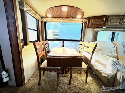 2018 Keystone Cougar — photo 17 view