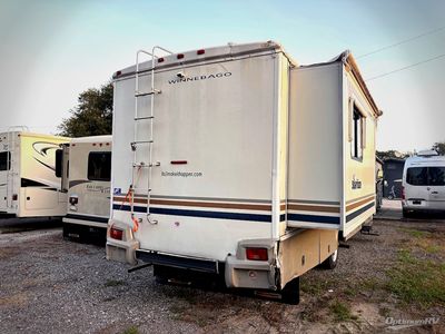 2003 Winnebago Sightseer — side profile view