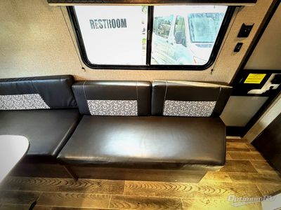 2021 Jayco Jay Flight SLX 7 — photo 11 view