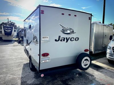 2021 Jayco Jay Flight SLX 7 — front three-quarter view