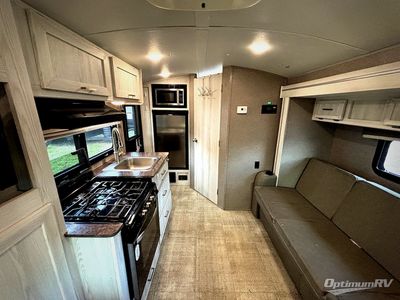 2020 Forest River Rockwood Geo Pro — detail view
