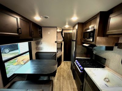2022 Jayco Jay Flight SLX 8 — interior view