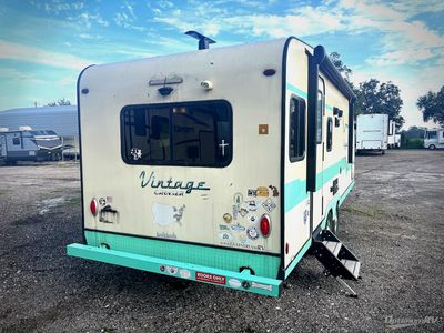 2021 Gulf Stream Vintage Cruiser — side profile view