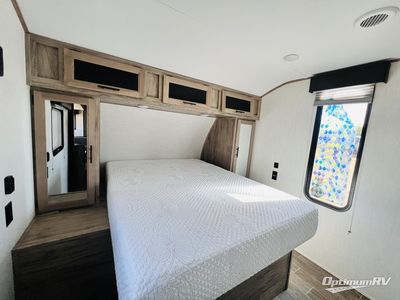 2022 Forest River Cherokee Alpha Wolf - Photo 13