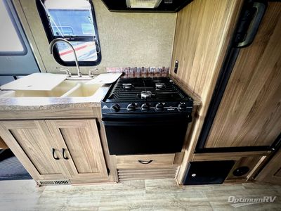 2016 Coachmen Prism - Photo 11