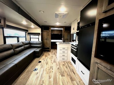 2021 Venture RV SportTrek - Photo 5