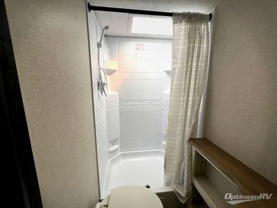2025 Venture RV Sienna - Photo 20