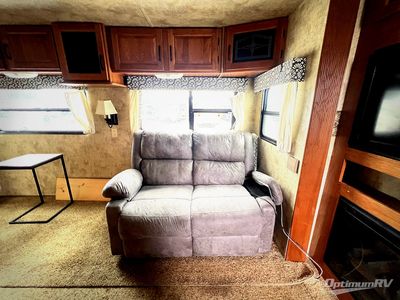2011 Keystone Mountaineer - Photo 6