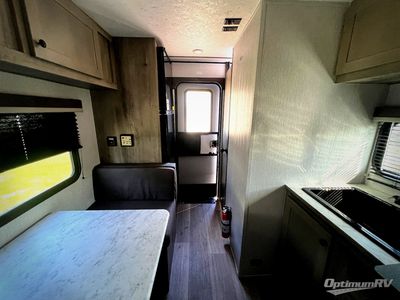 2027 Sunset Park RV Sun Lite - Photo 8