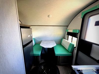 2027 Sunset Park RV SunRay - Photo 8