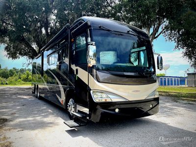 2010 Fleetwood Revolution LE - Photo 1