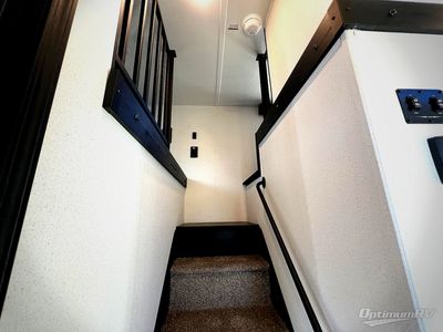 2027 Forest River Puma Vista — photo 18 view