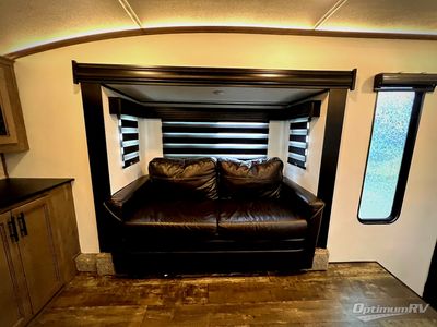 2022 Forest River Sabre — photo 9 view