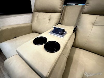 2026 Venture RV SportTrek - Photo 10