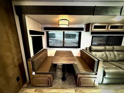 2022 Venture RV SportTrek Touring Edition - Photo 13