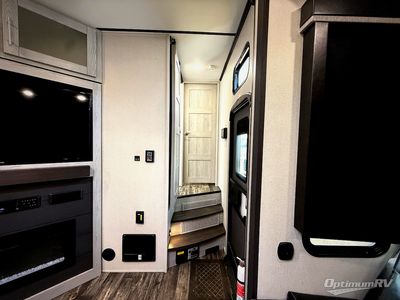 2023 Keystone Fuzion - Photo 6