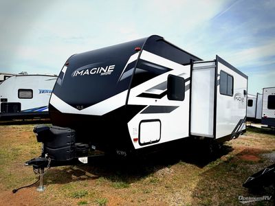 2022 Grand Design Imagine XLS - Photo 4