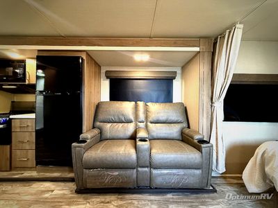 2022 Grand Design Imagine XLS - Photo 8