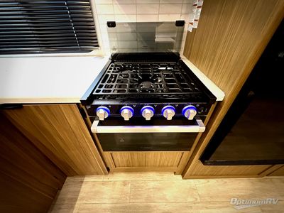 2025 Forest River Wildwood - Photo 17
