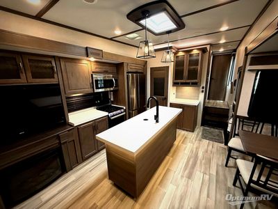 2023 Grand Design Solitude S-Class - Photo 17
