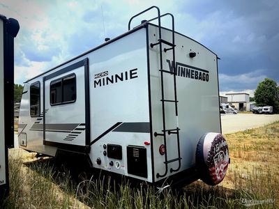 2021 Winnebago Micro Minnie - Photo 3