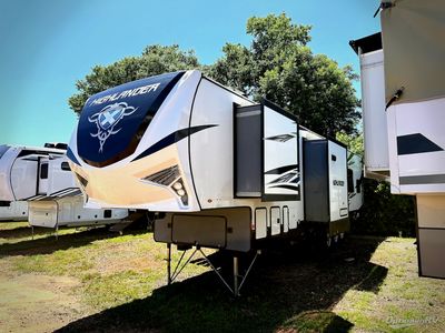 2019 Highland Ridge Highlander - Photo 2