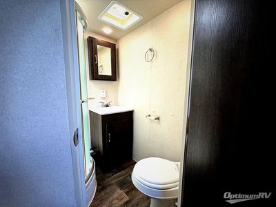 2019 Forest River Salem — photo 8 view