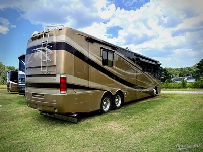2007 Monaco RV Dynasty — side profile view