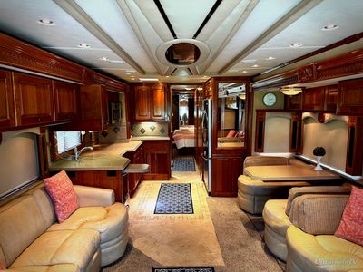 2007 Monaco RV Dynasty — detail view