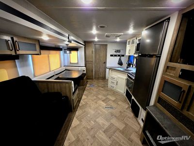 2022 Palomino Puma — interior view