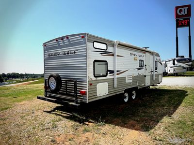 2013 Forest River Cherokee Grey Wolf — side profile view