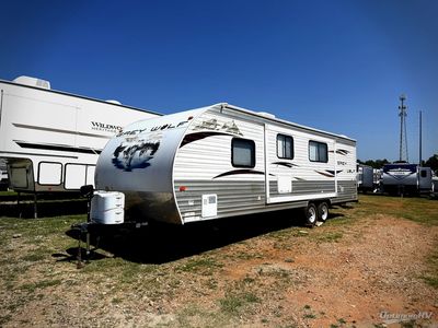 2013 Forest River Cherokee Grey Wolf — interior view