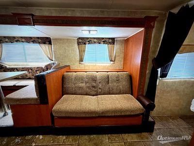 2013 Forest River Cherokee Grey Wolf — photo 10 view