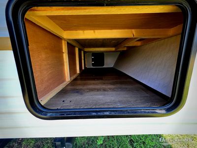 2025 Palomino Puma Camping Edition — photo 19 view