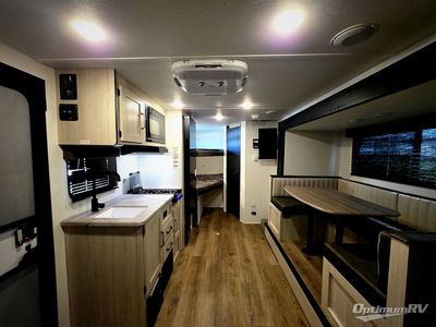 2025 Palomino Puma Camping Edition — detail view