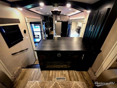 2021 Jayco North Point — photo 9 view