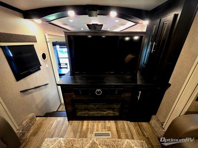 2021 Jayco North Point — photo 10 view