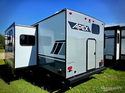 2022 Coachmen Apex Ultra-Lite — rear three-quarter view